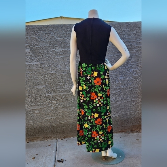 Vintage 1970's Sleeveless‎ Maxi Dress - Picture 6 of 11